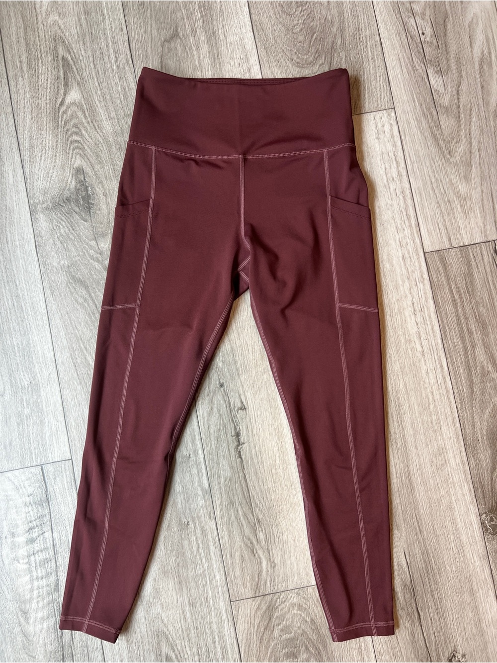 Love Her Shop Burgundy Crop Leggings Large High Rise Side Pockets Athletic